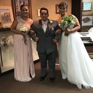 Meet your Posher, Kendra